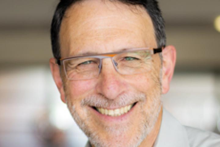 Peter Rosenbaum headshot