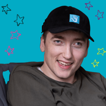 Young man wearing a CPF hat