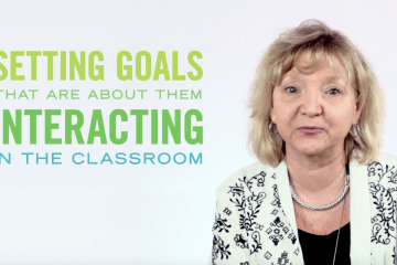 An image of Kelly Fonner and educational specialist